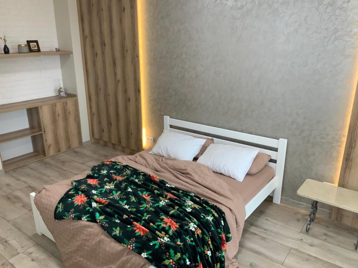 Lux Apartment & Центр,Жк Театральний Rivne Eksteriør billede