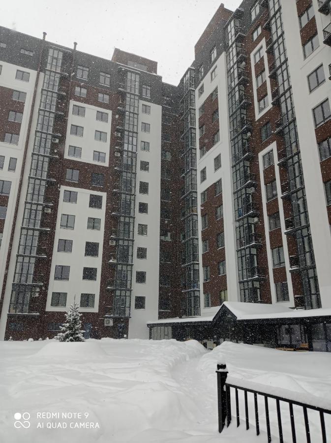 Lux Apartment & Центр,Жк Театральний Rivne Eksteriør billede